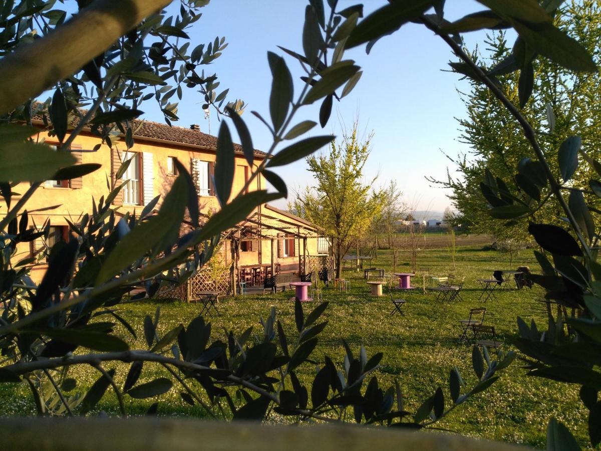 Agriturismo La Lenticchia Fratta Terme Exterior foto